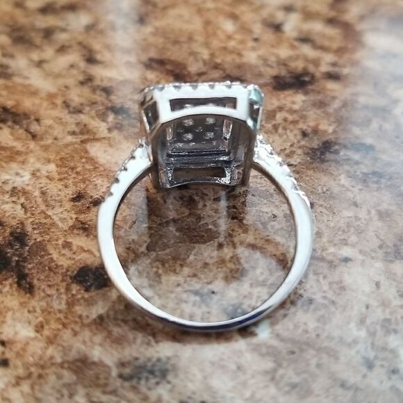 CZ Halo silver ring size 9 - Picture 12 of 13